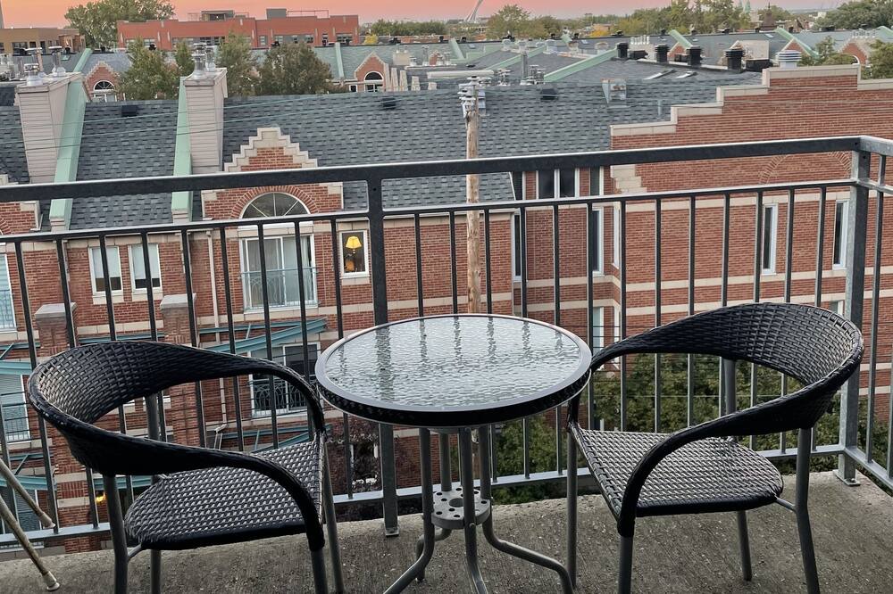 Photo of Outdoor in Mile End