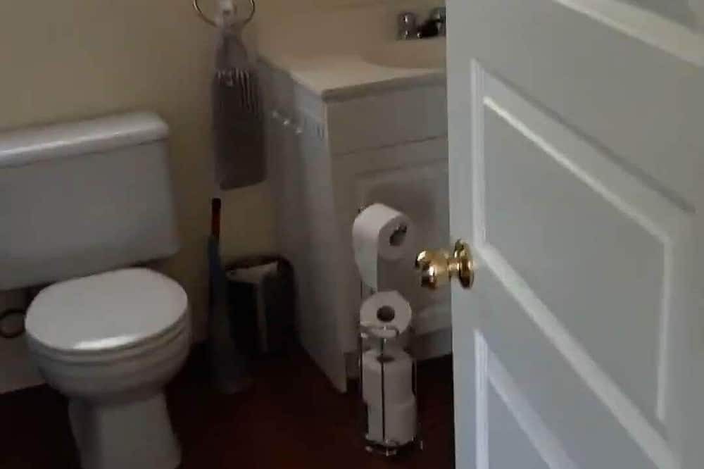 Photo of Bathroom in Grand-Remous