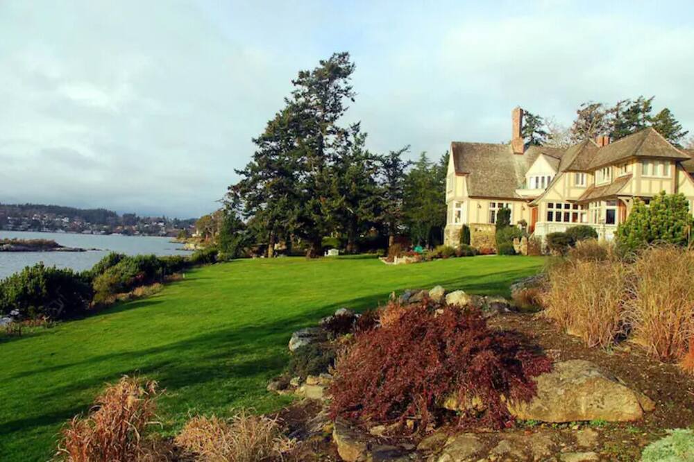 Photo of Others in Saanich East