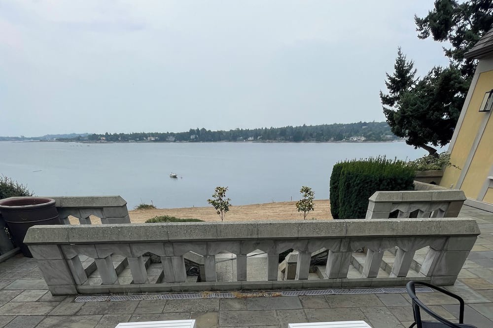 Photo of Outdoor in Saanich East