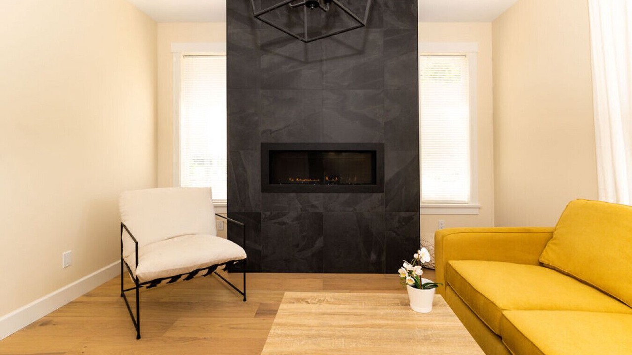 Photo of Livingroom in Mill Bay
