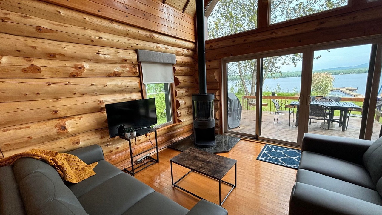 Photo of Livingroom in Le Haut-Saint-Francois Regional County Municipality