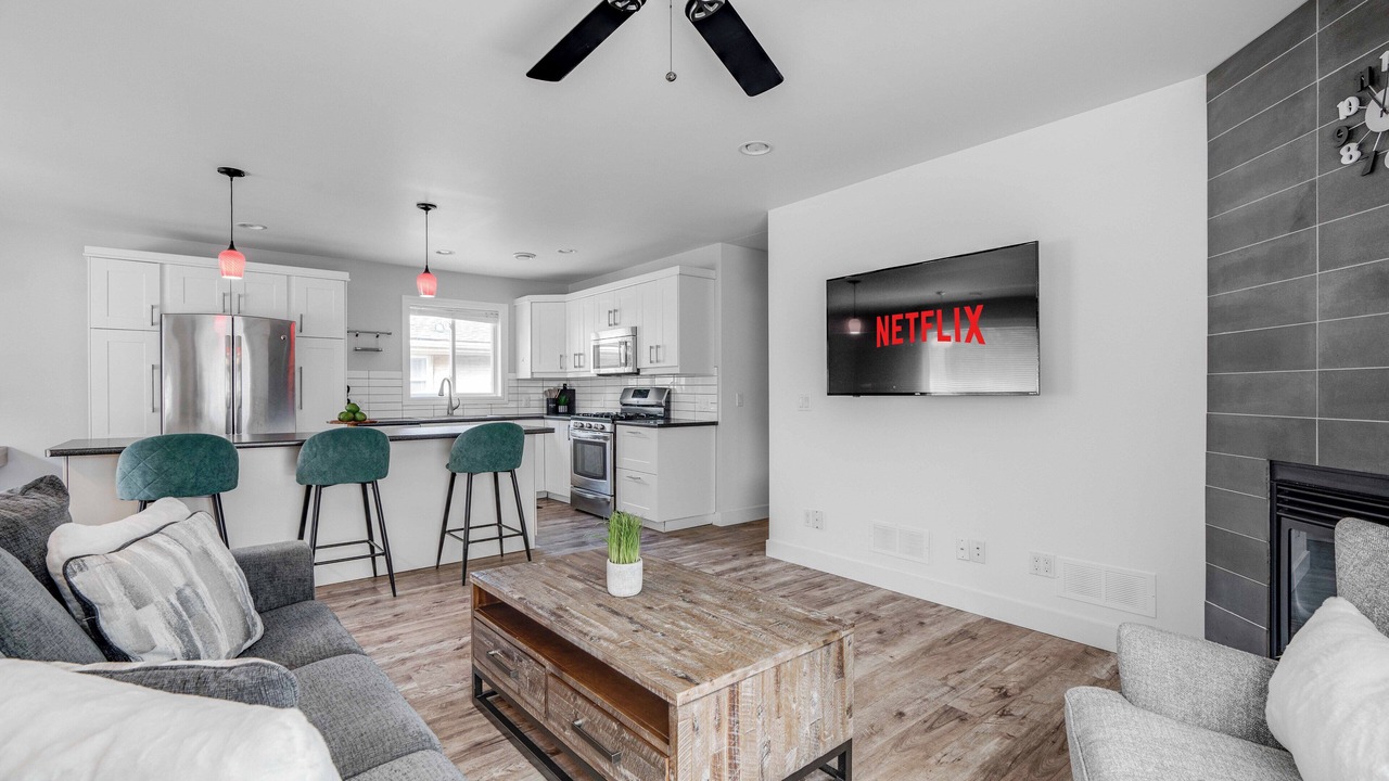 Photo of Livingroom in Byron