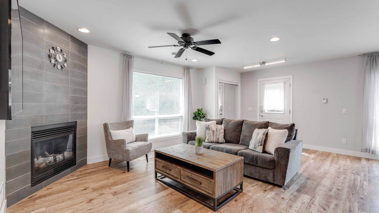 Photo of Livingroom in Byron