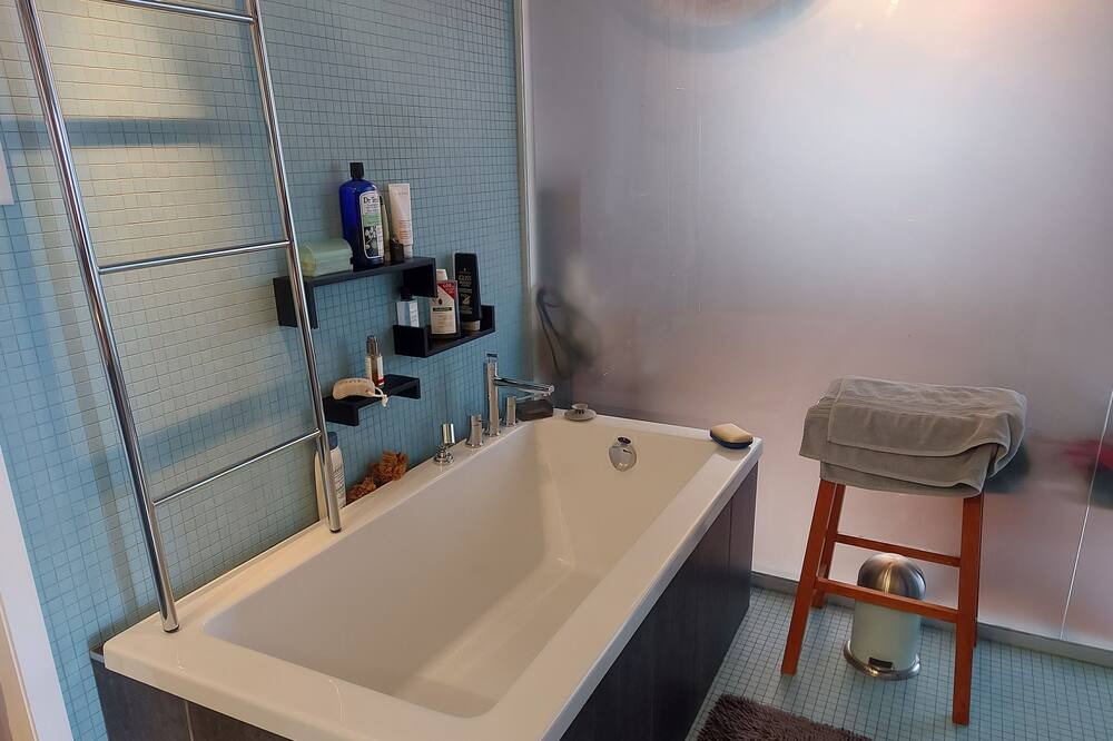 Photo of Bathroom in Gay Village