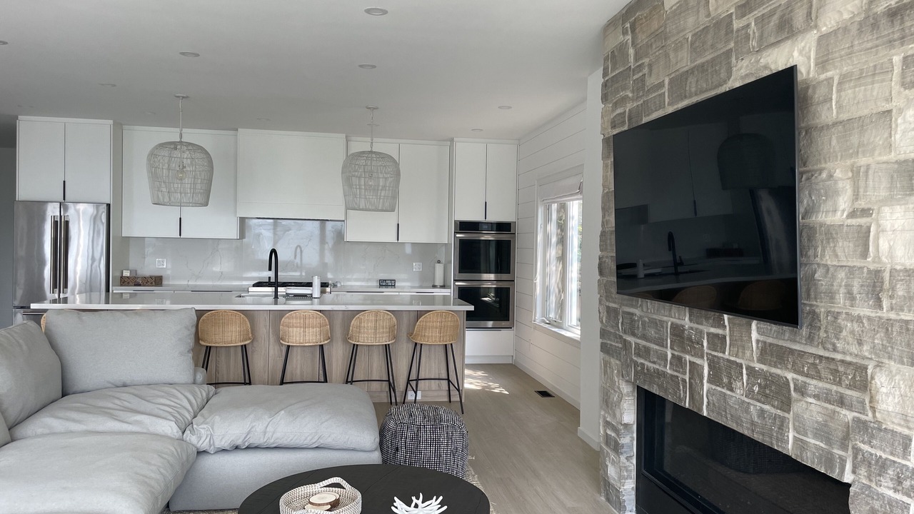 Photo of Livingroom in Tiny
