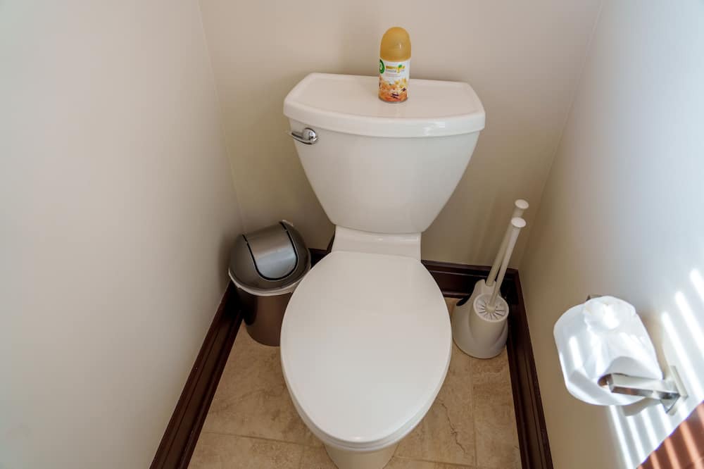 Photo of Bathroom in Central Alberta