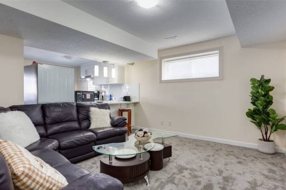 Photo of Livingroom in Kincora
