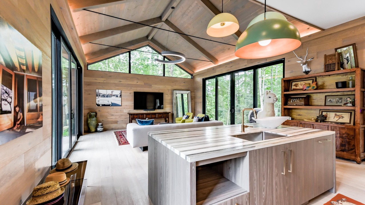 Photo of Kitchen in Muskoka Lakes