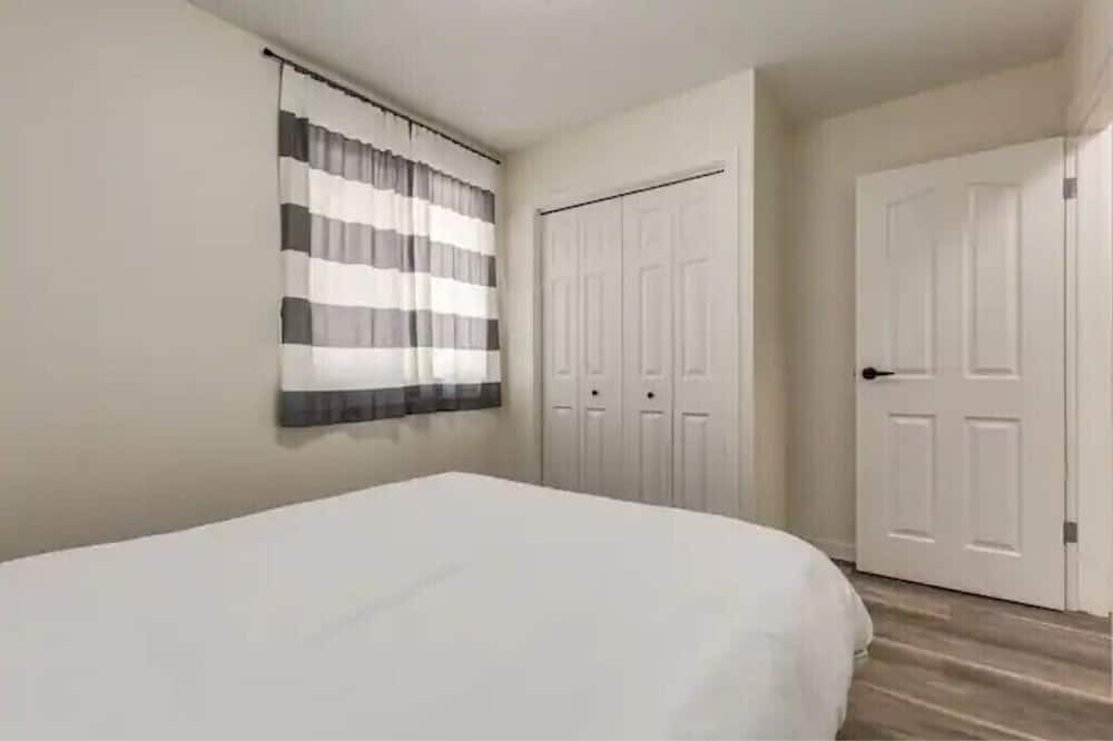 Photo of Bedroom in Northwest Calgary