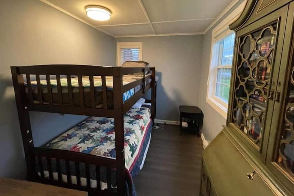 Photo of Bedroom in Newfoundland