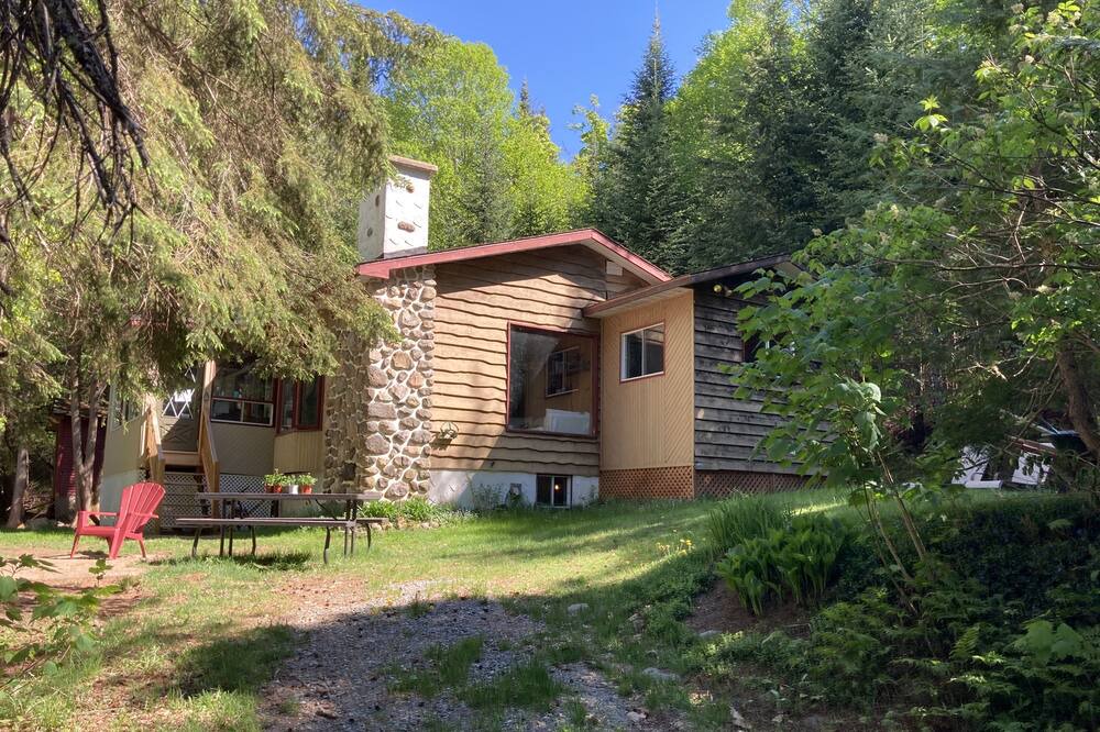Photo of Outdoor in Val-des-Lacs