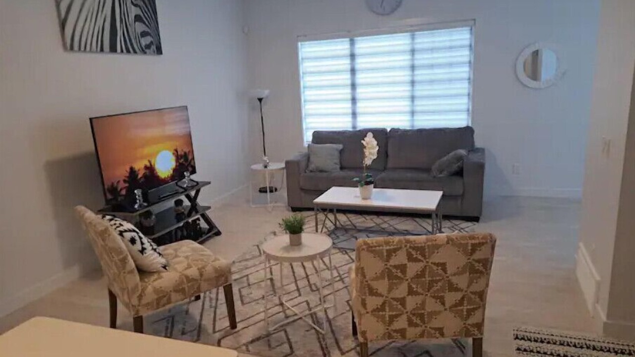 Photo of Livingroom in Northeast Edmonton