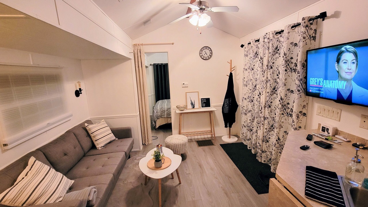 Photo of Livingroom in Lindell Beach