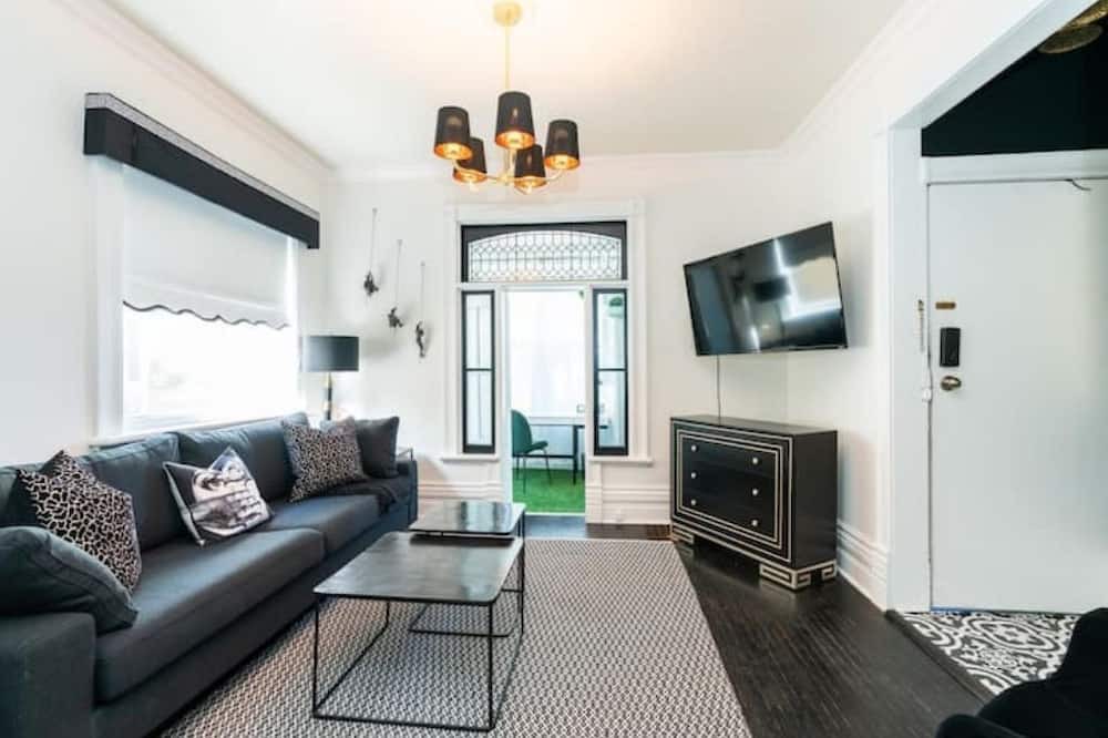 Photo of Livingroom in North London