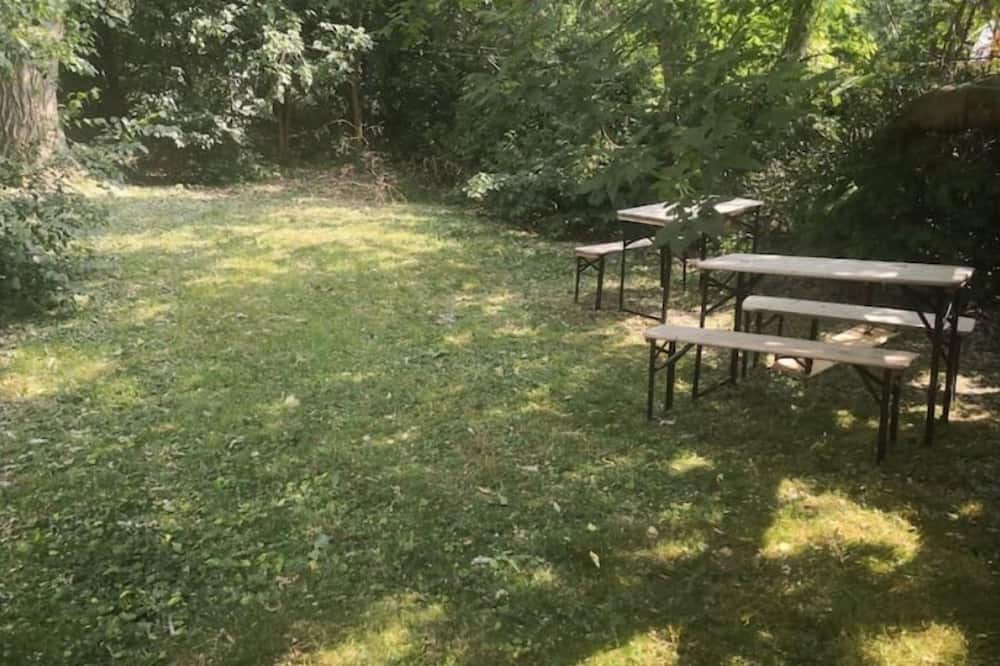 Photo of Outdoor in London