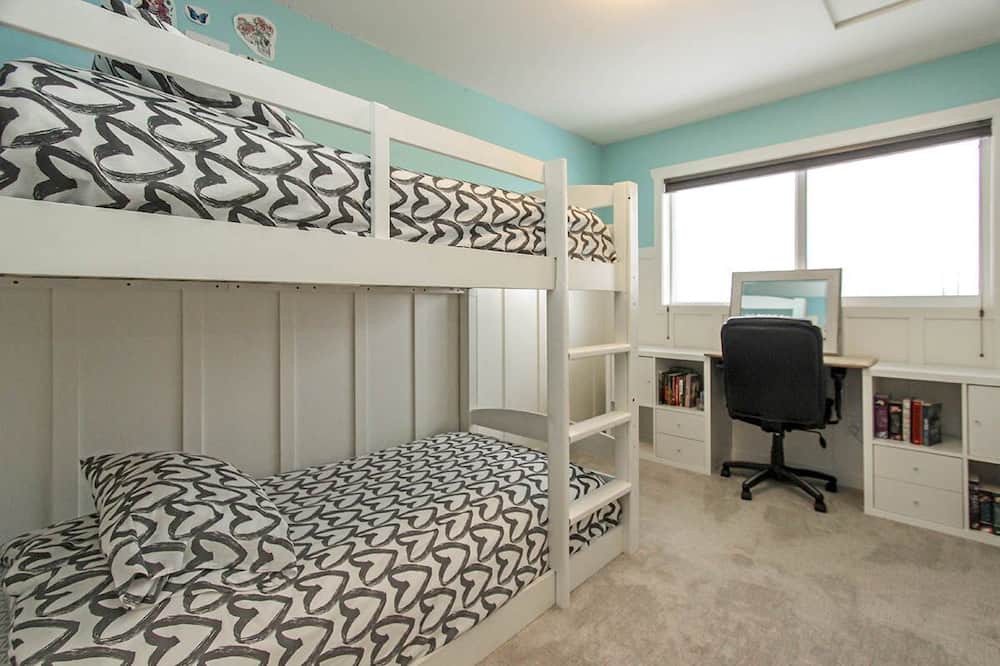 Photo of Bedroom in Southwest Mission