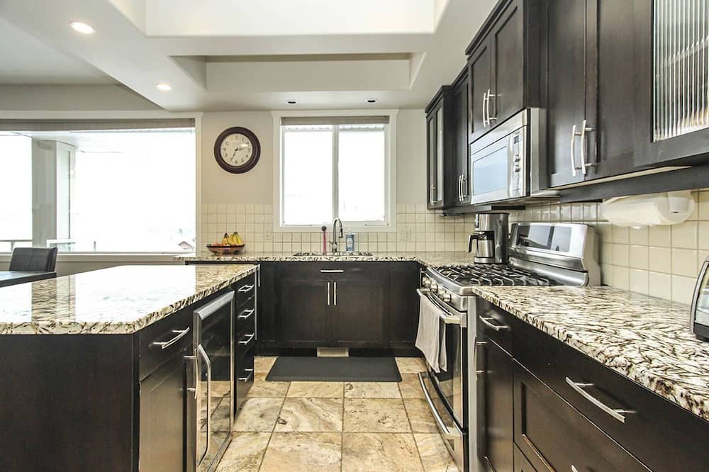 Photo of Kitchen in Southwest Mission