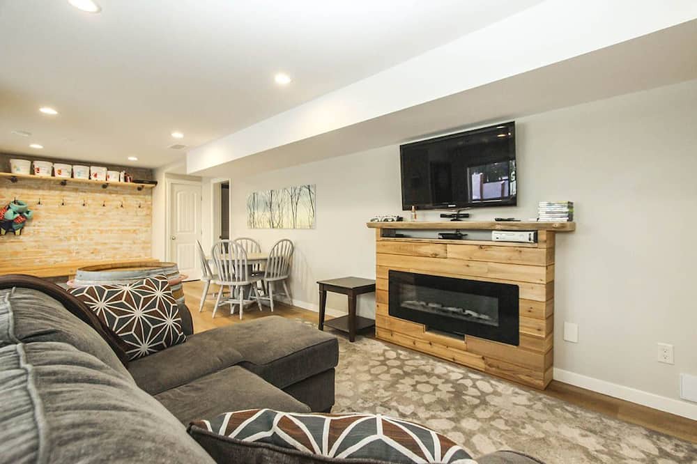 Photo of Livingroom in Southwest Mission