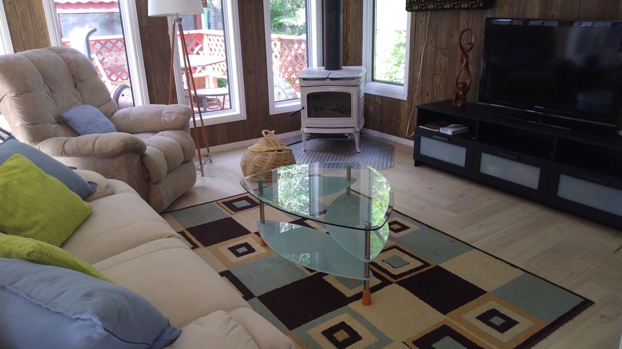Photo of Livingroom in Winnipeg Beach