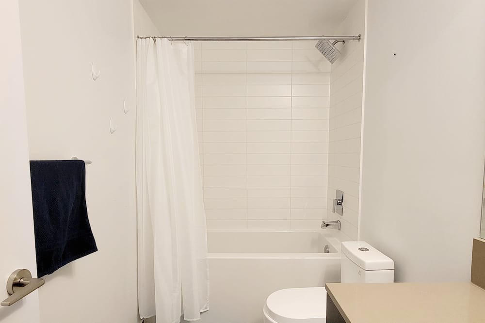 Photo of Bathroom in Garden District