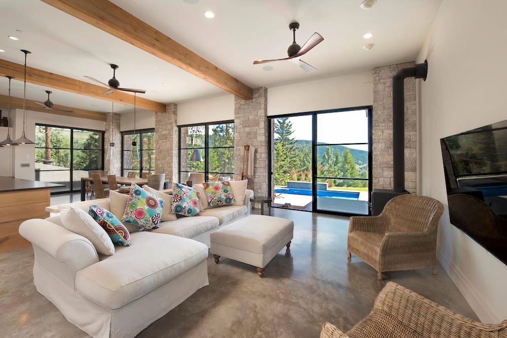 Photo of Bedroom in Okanagan Valley