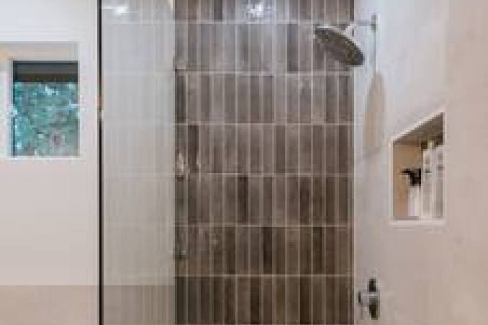 Photo of Bathroom in Halfmoon Bay