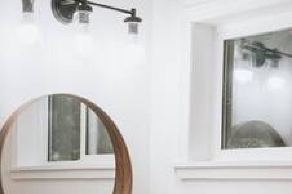 Photo of Bathroom in Halfmoon Bay