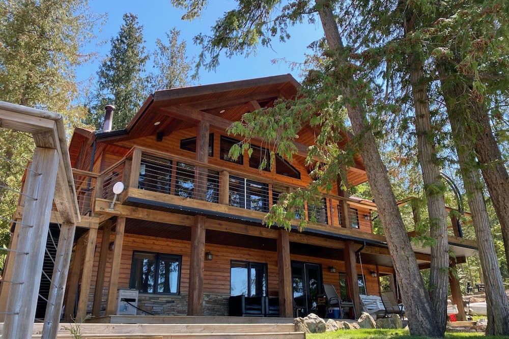 Photo of Outdoor in Eagle Bay
