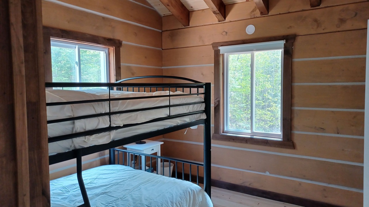 Photo of Bedroom in Otter Lake