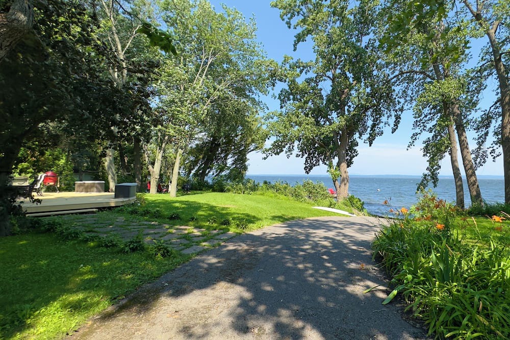Photo of Outdoor in Saint-Georges-de-Clarenceville