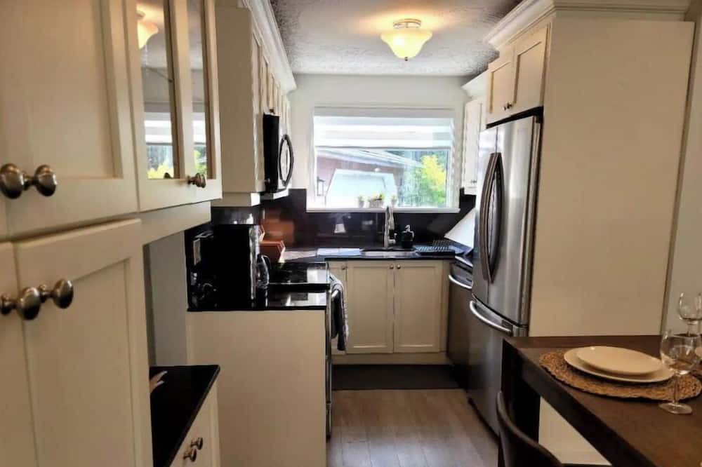 Photo of Kitchen in Newmarket