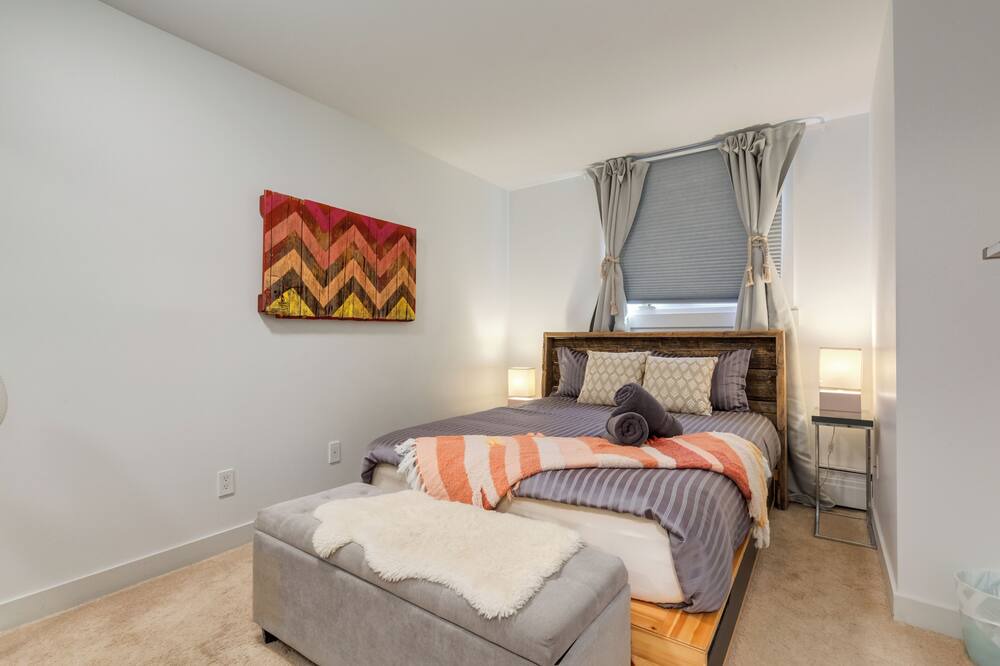 Photo of Bedroom in Sunnyside