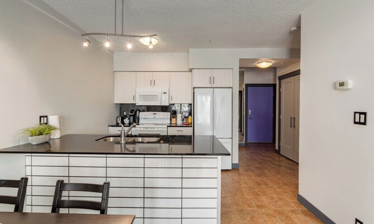 Photo of Kitchen in Haysboro