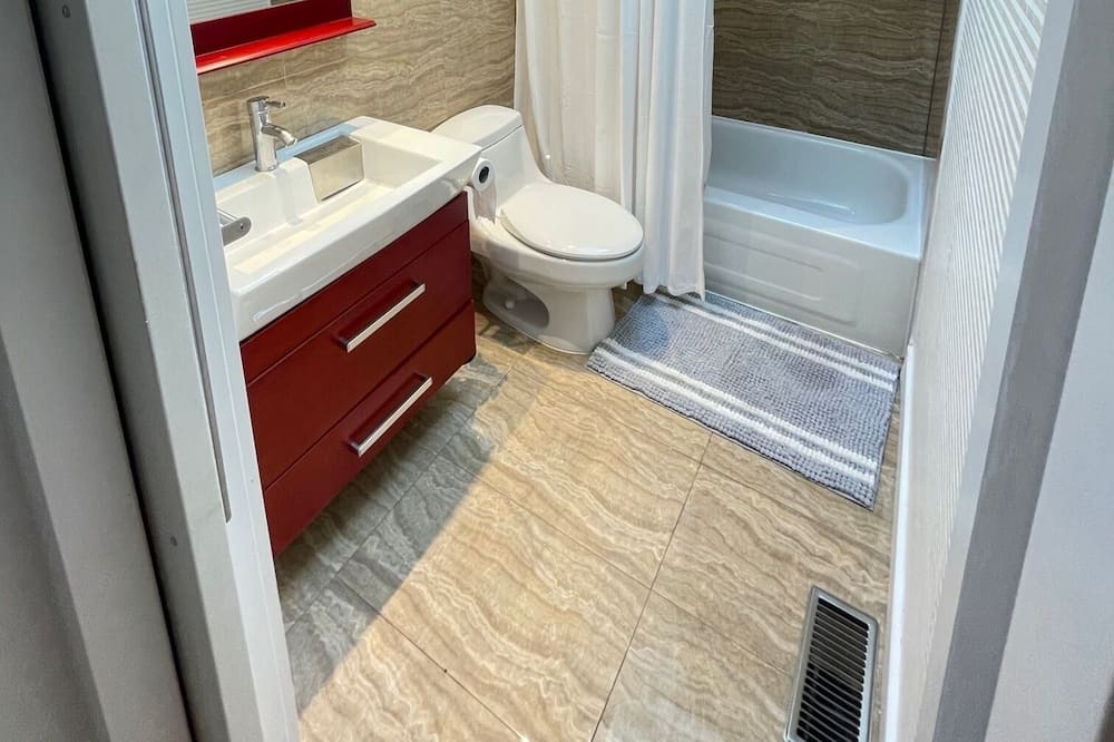 Photo of Bathroom in Delta