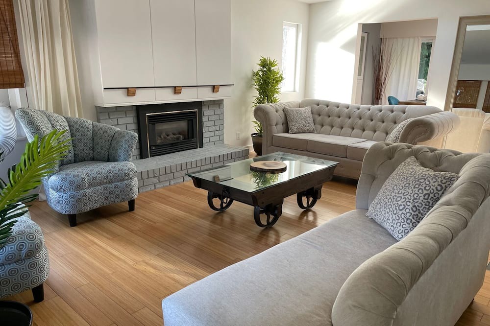 Photo of Livingroom in Delta