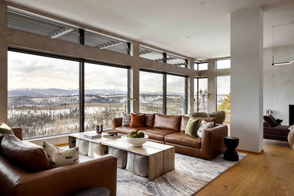 Photo of Livingroom in Bragg Creek