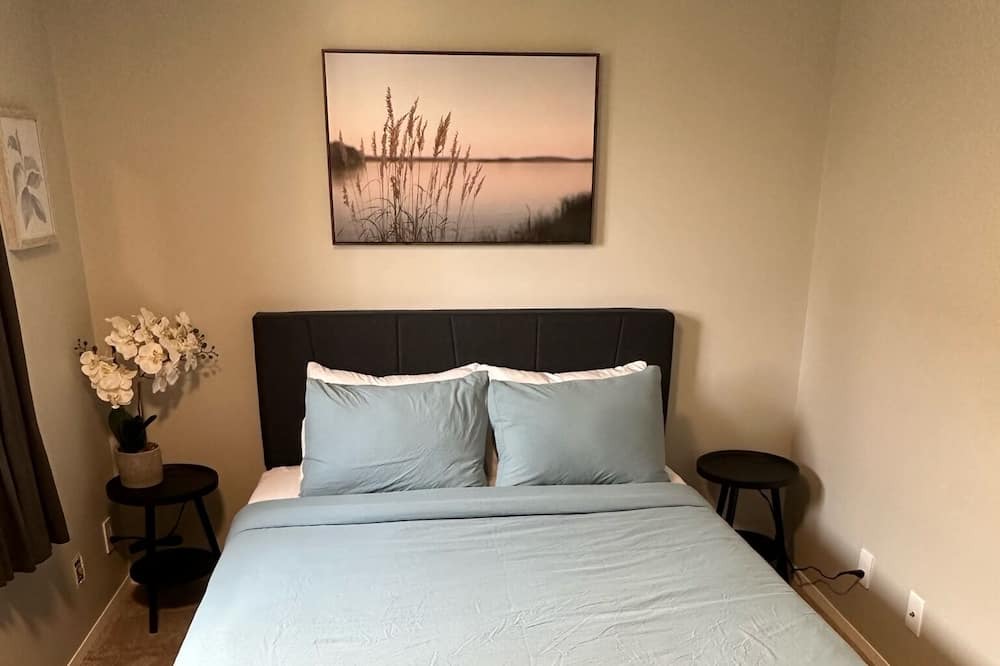 Photo of Bedroom in Montgomery