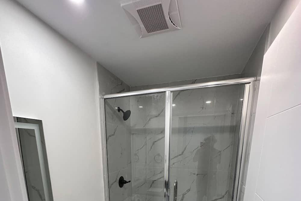Photo of Bathroom in Delta