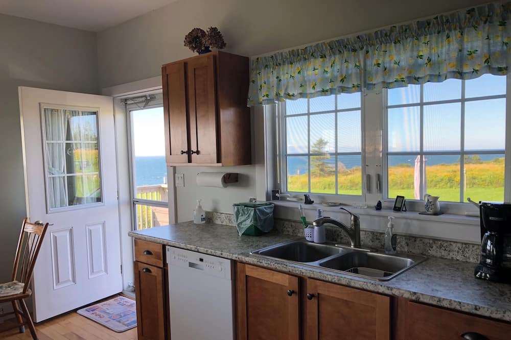 Photo of Kitchen in White Sands