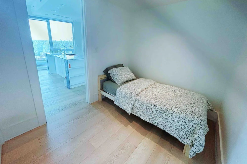 Photo of Bedroom in White Rock