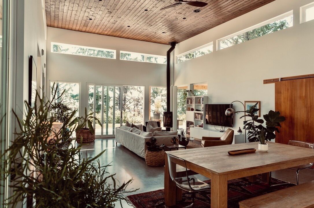 Photo of Livingroom in Juan de Fuca Electoral Area