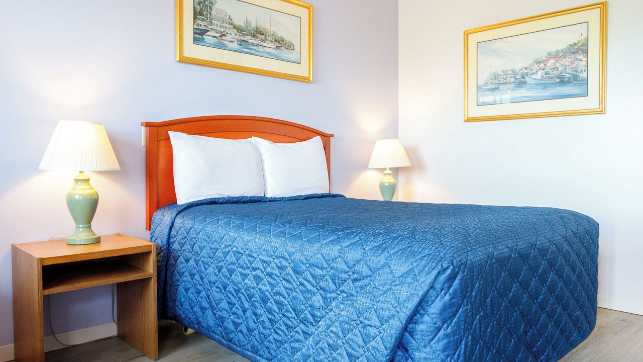 Photo of Bedroom in Truro