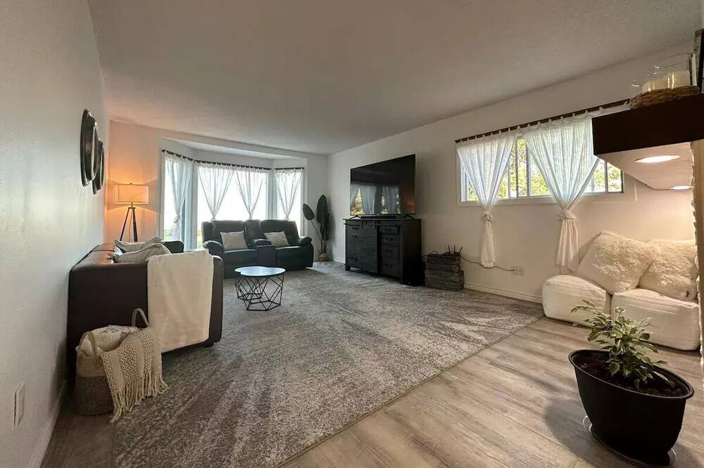 Photo of Livingroom in Lyalta