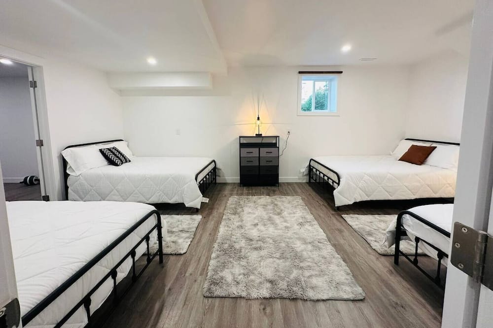 Photo of Bedroom in Lyalta