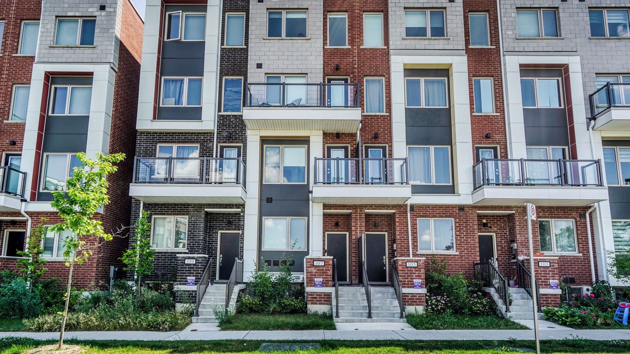 Photo of Outdoor in Downsview