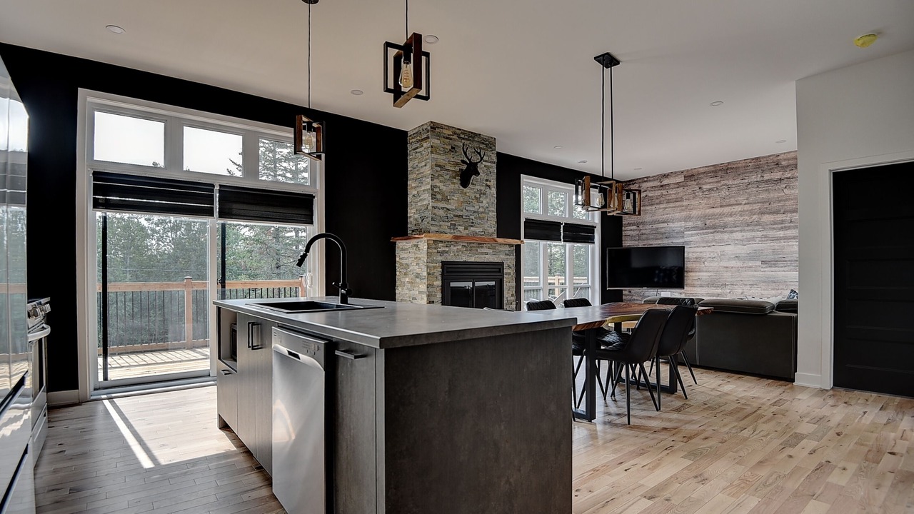 Photo of Kitchen in Saint-Michel-des-Saints