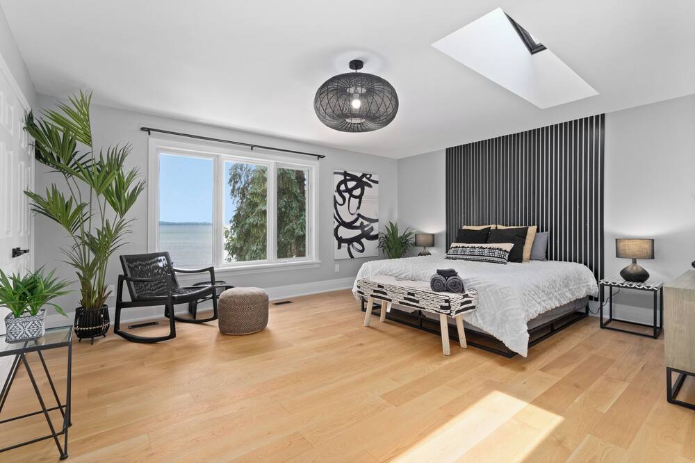 Photo of Bedroom in Innisfil