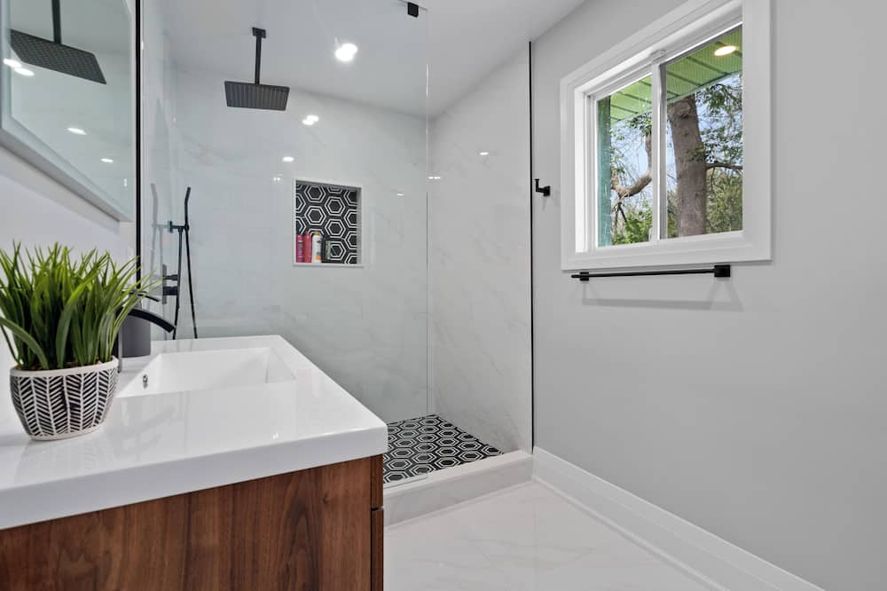 Photo of Bathroom in Innisfil