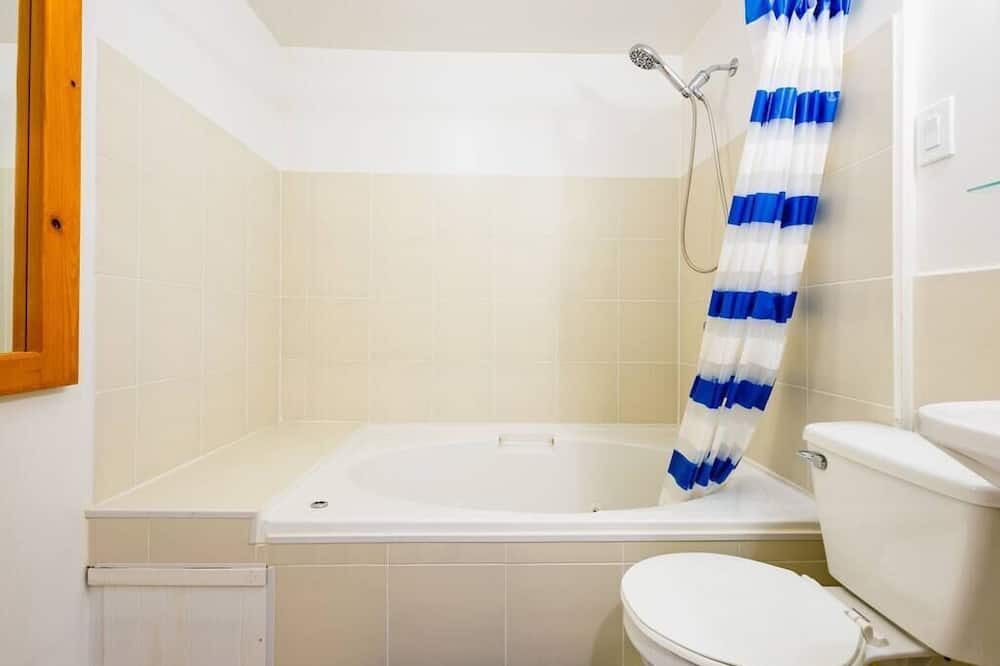 Photo of Bathroom in Sardis